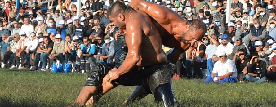 Burası Er Meydanı: Güreşte Erkekliğin İnşası