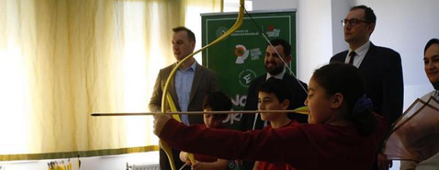 ‘Etnospor Okulda’ projesinin açılışı, Tuzla Mimar Sinan İlkokulu’nda coşkuyla gerçekleştirildi!
